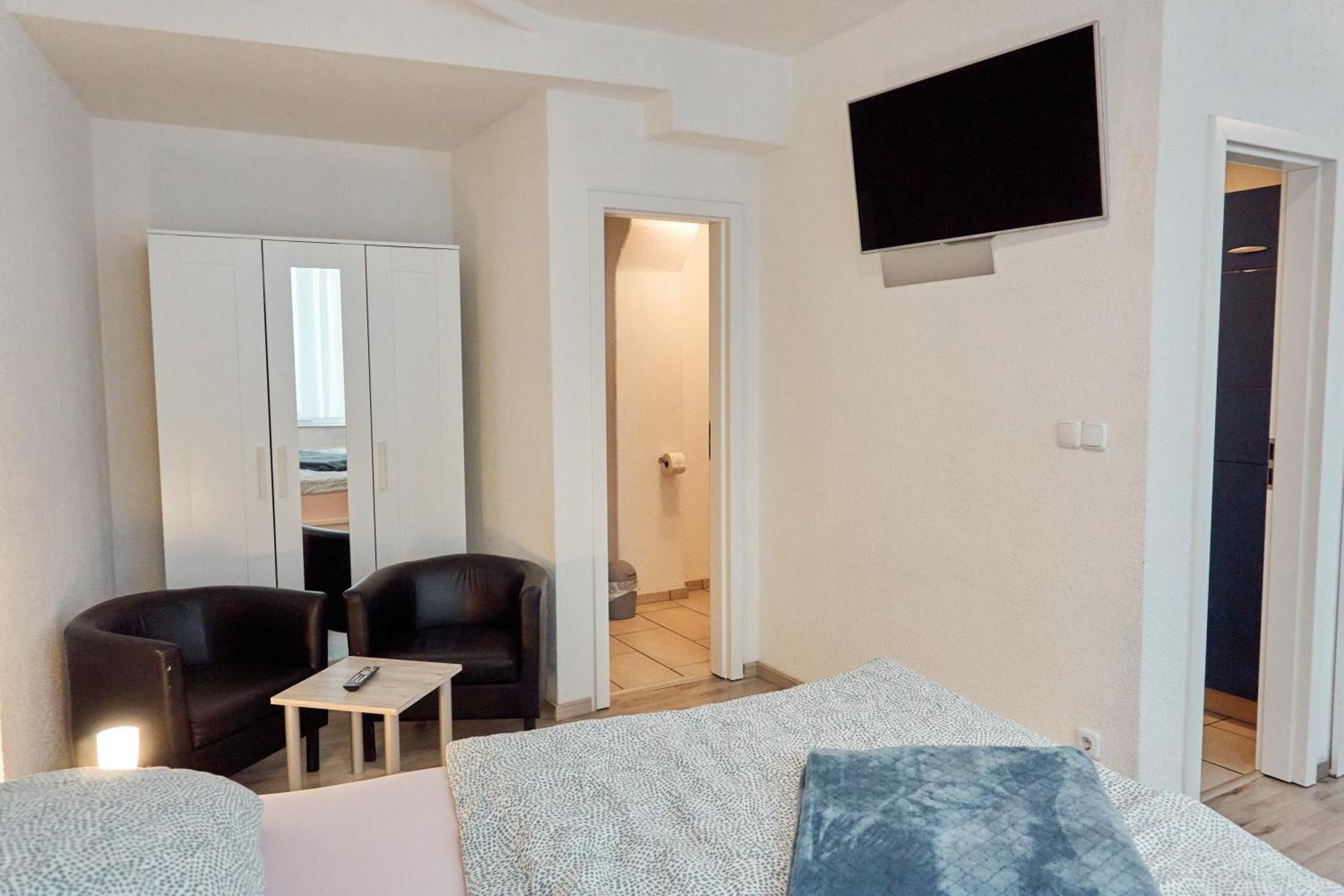 Pension Neuerbe Ерфурт Екстериор снимка