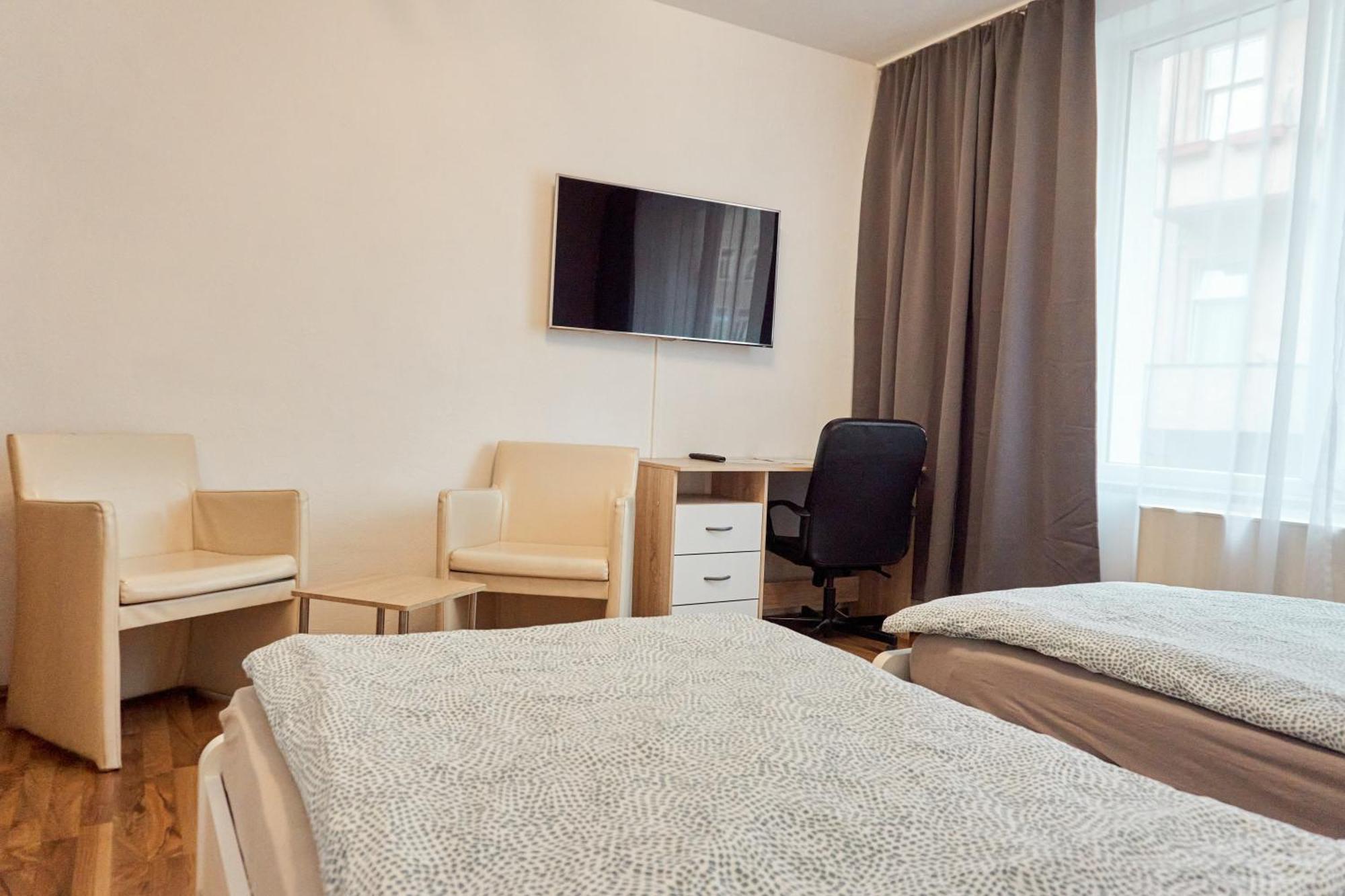 Pension Neuerbe Ерфурт Екстериор снимка