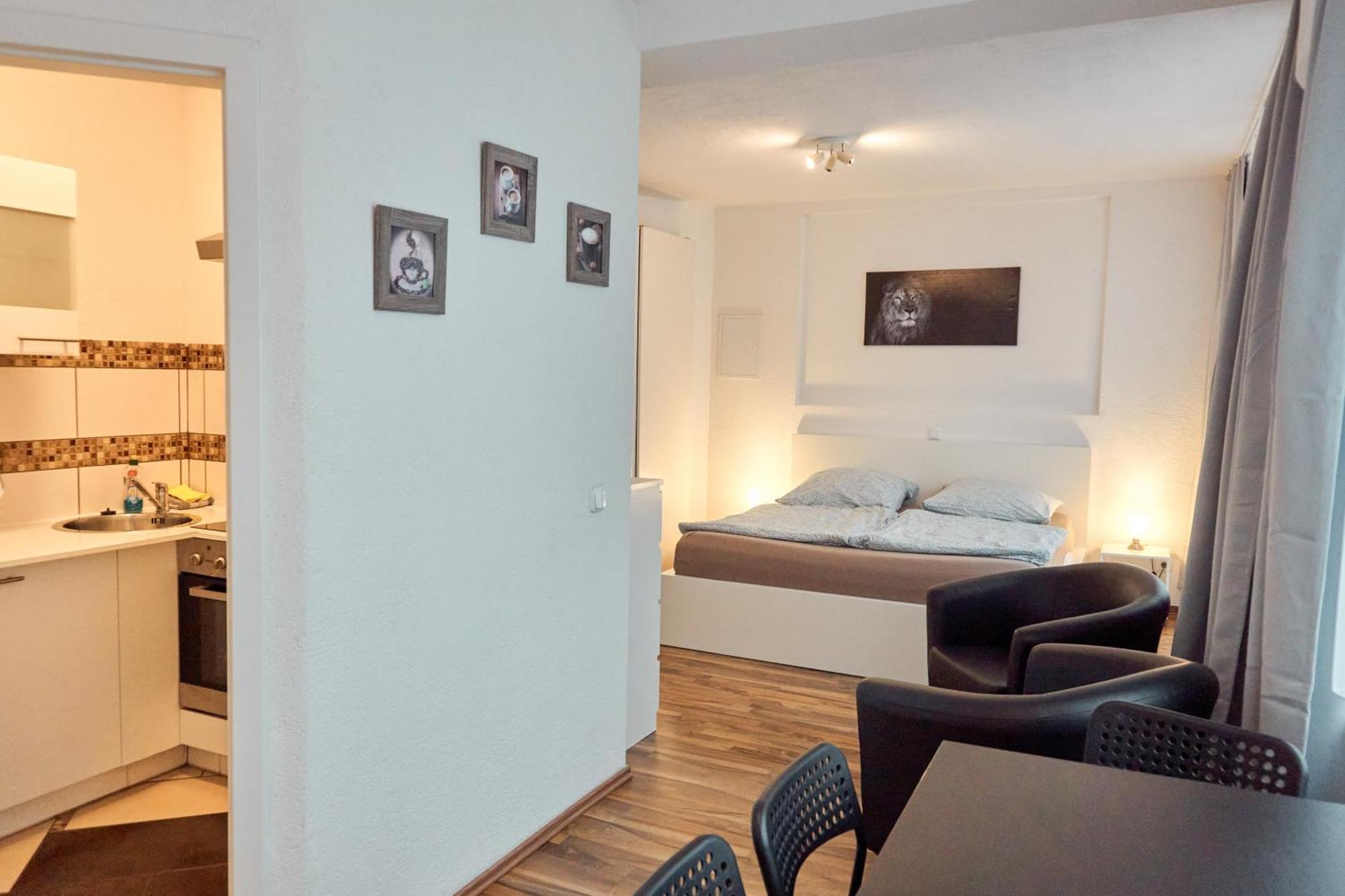 Pension Neuerbe Ерфурт Екстериор снимка