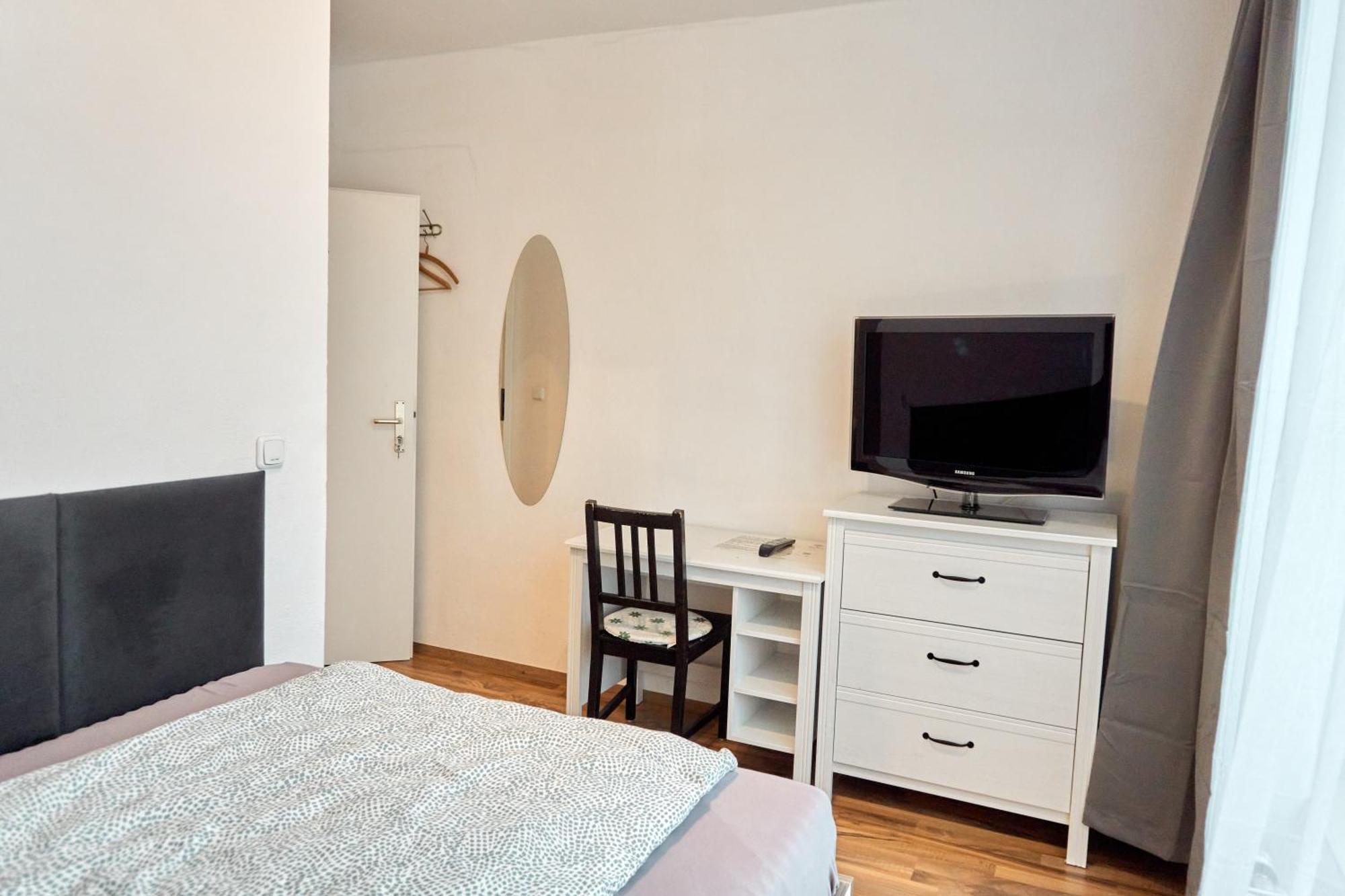 Pension Neuerbe Ерфурт Екстериор снимка
