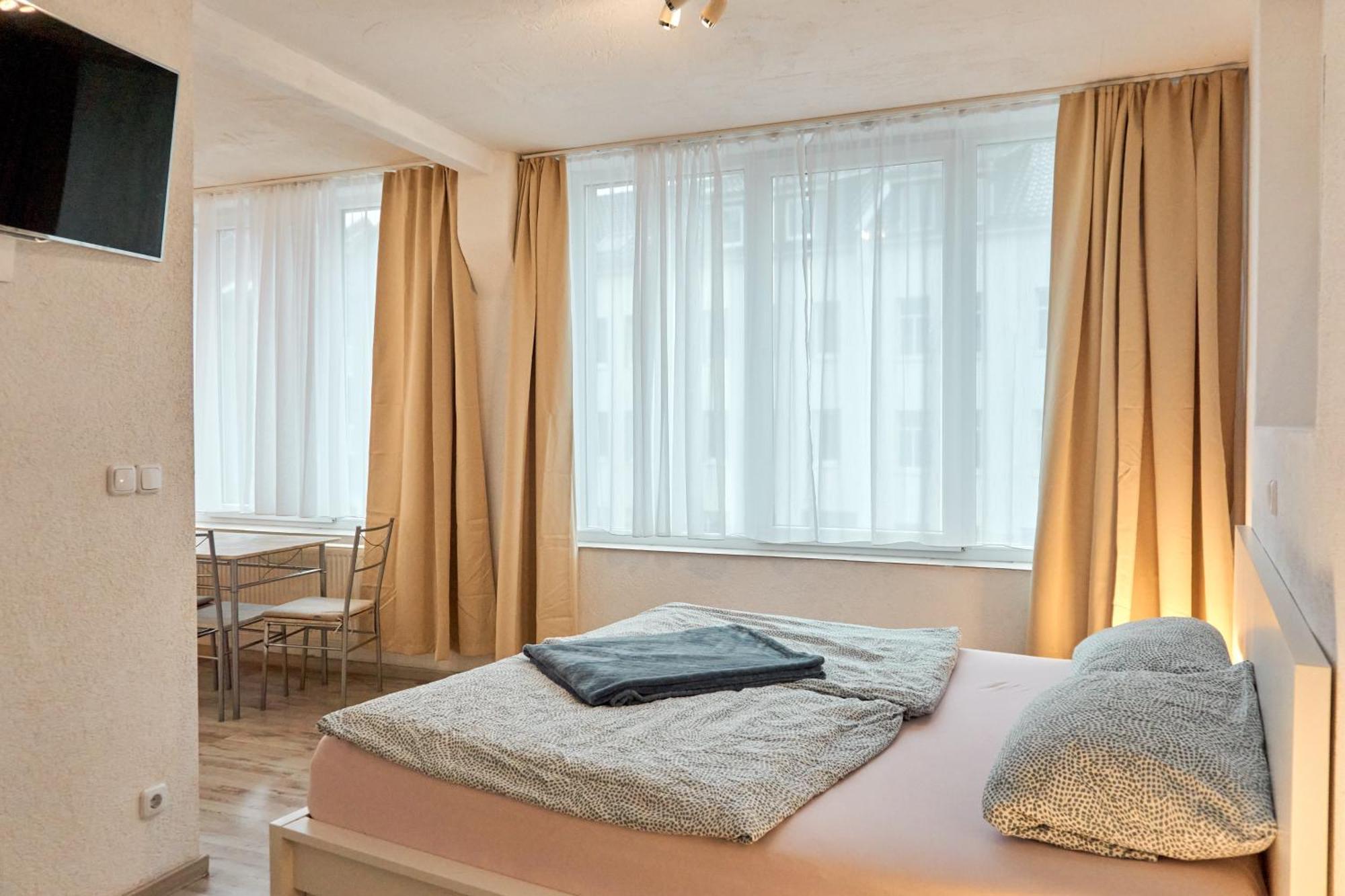 Pension Neuerbe Ерфурт Екстериор снимка